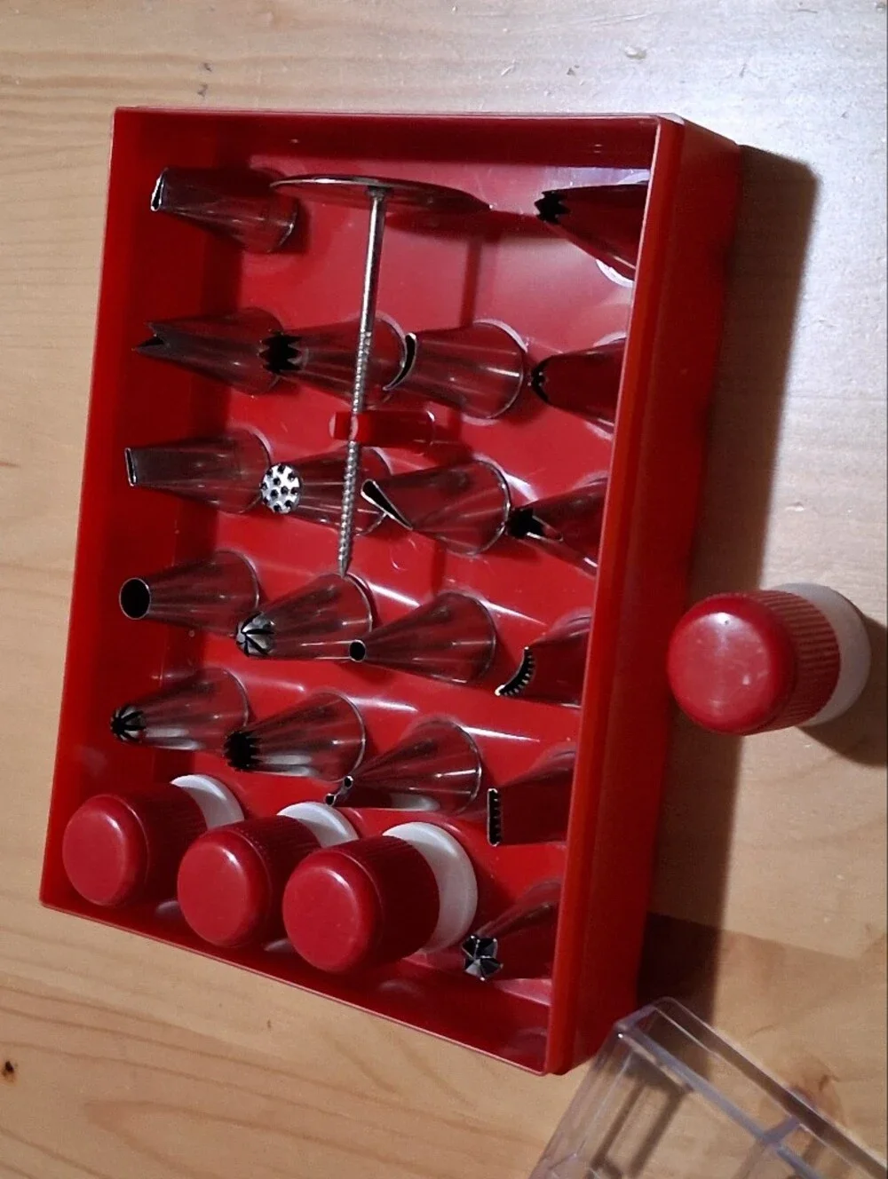 Cake Boss Piping Tips For Cake Decorating